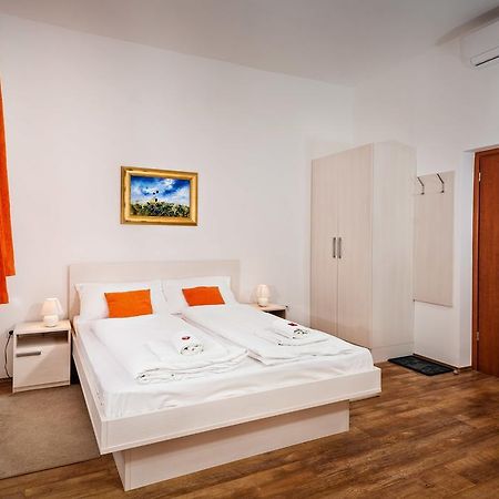 Rooms Lidija Zagreb Habitación foto